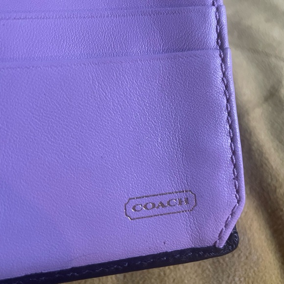 NWT Black COACH, Trifold Wallet - Picture 6 of 9